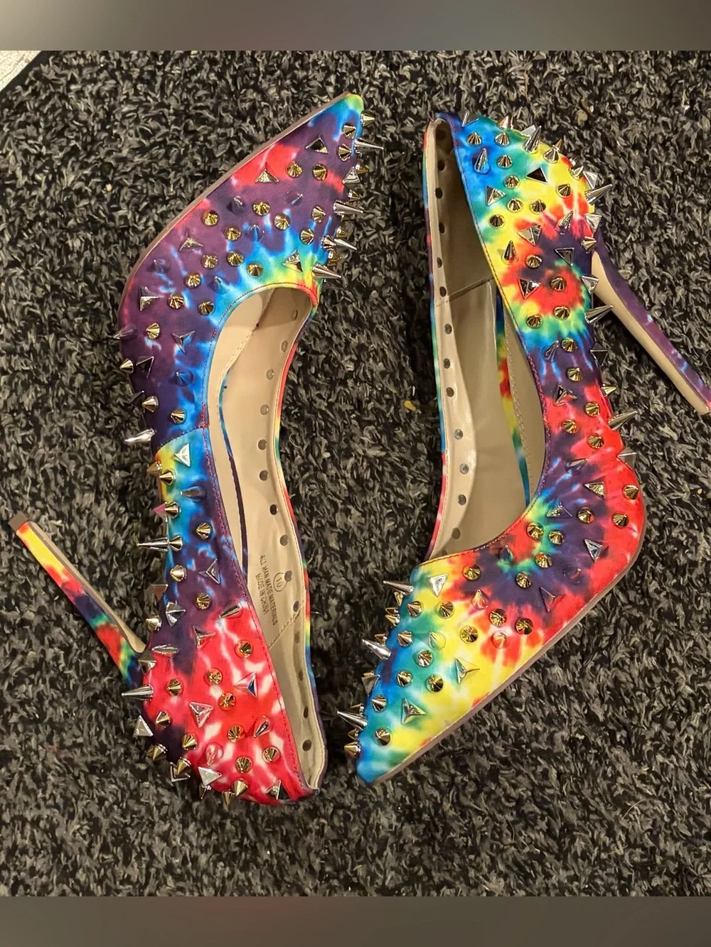 N/A eye catching